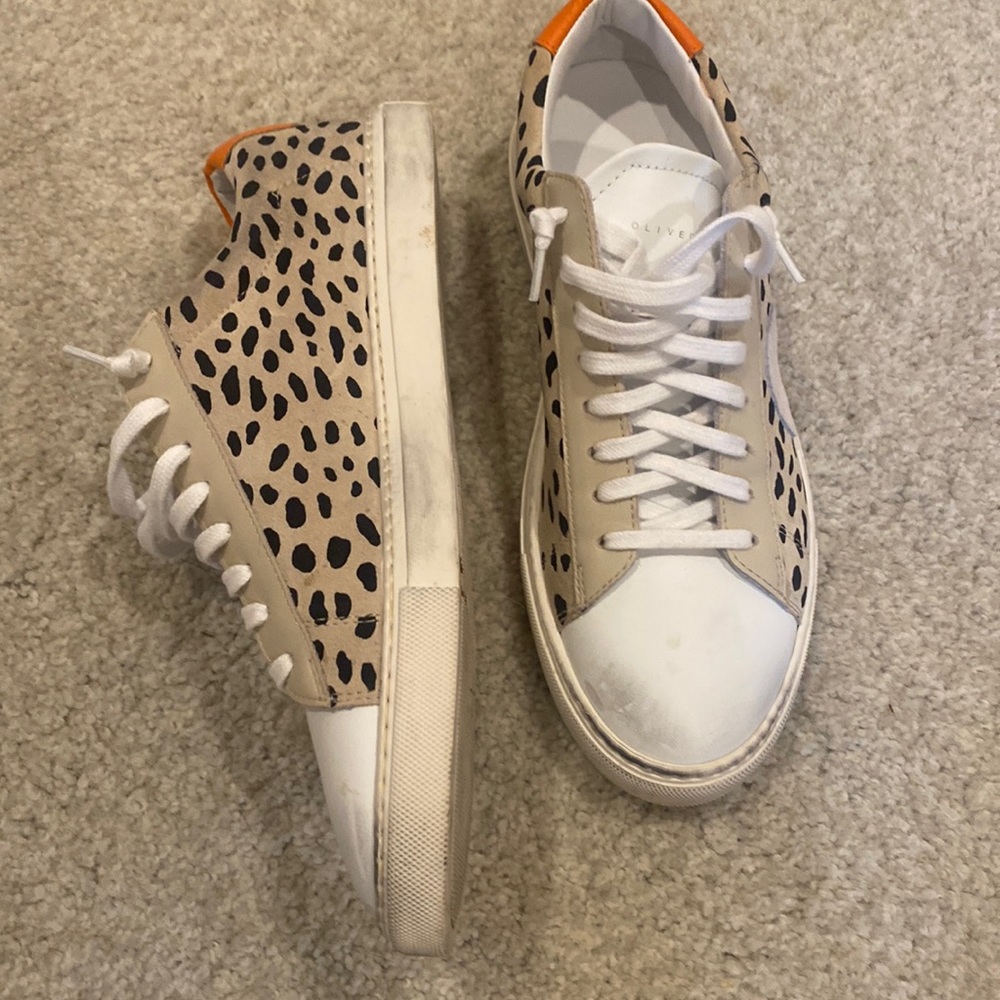 Worn once. Like new. Size 38. Made in Italy